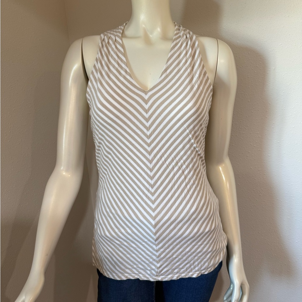 White House Black Market Beige and White Chevron Tank Top
